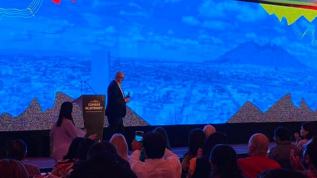 Roy Campos. De lo mejor en la XX Cumbre. Foto: Plácido Garza.