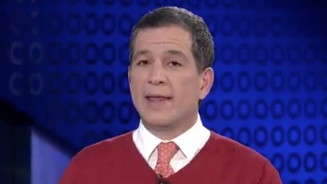 Javier Alarcón durante un programa en vivo.