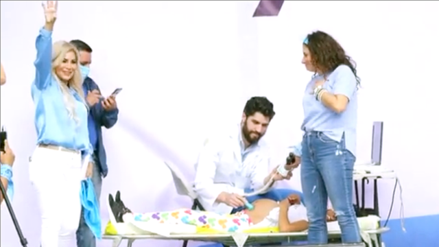 El ultrasonido realizado a Ana de 15 años ha generado enfrentamientos entre provida y activistas.