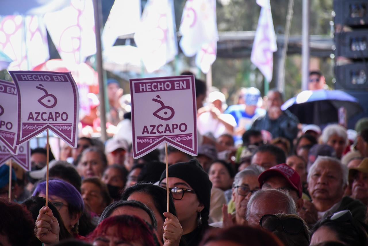 La alcaldesa Nancy Núñez rinde su primer informe de gobierno.