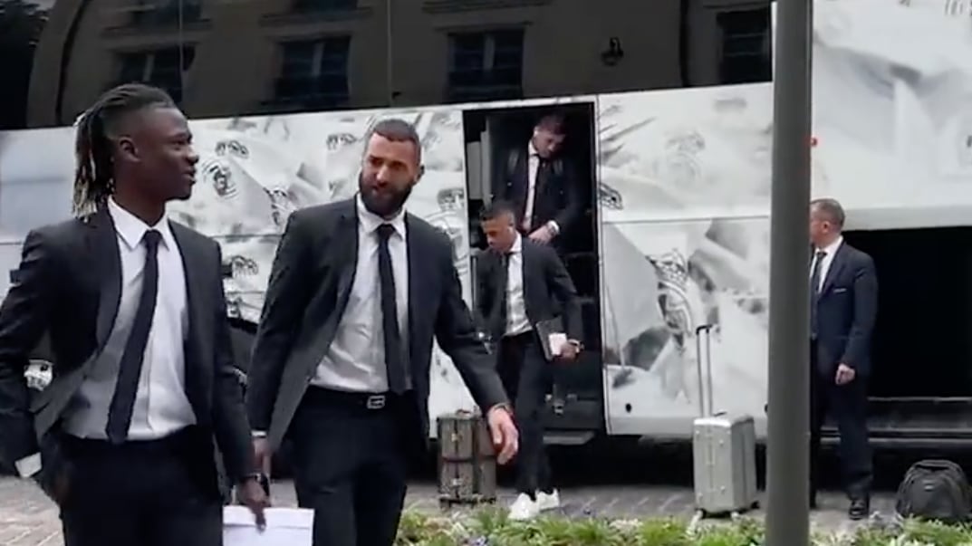 Llegada del Real Madrid a París