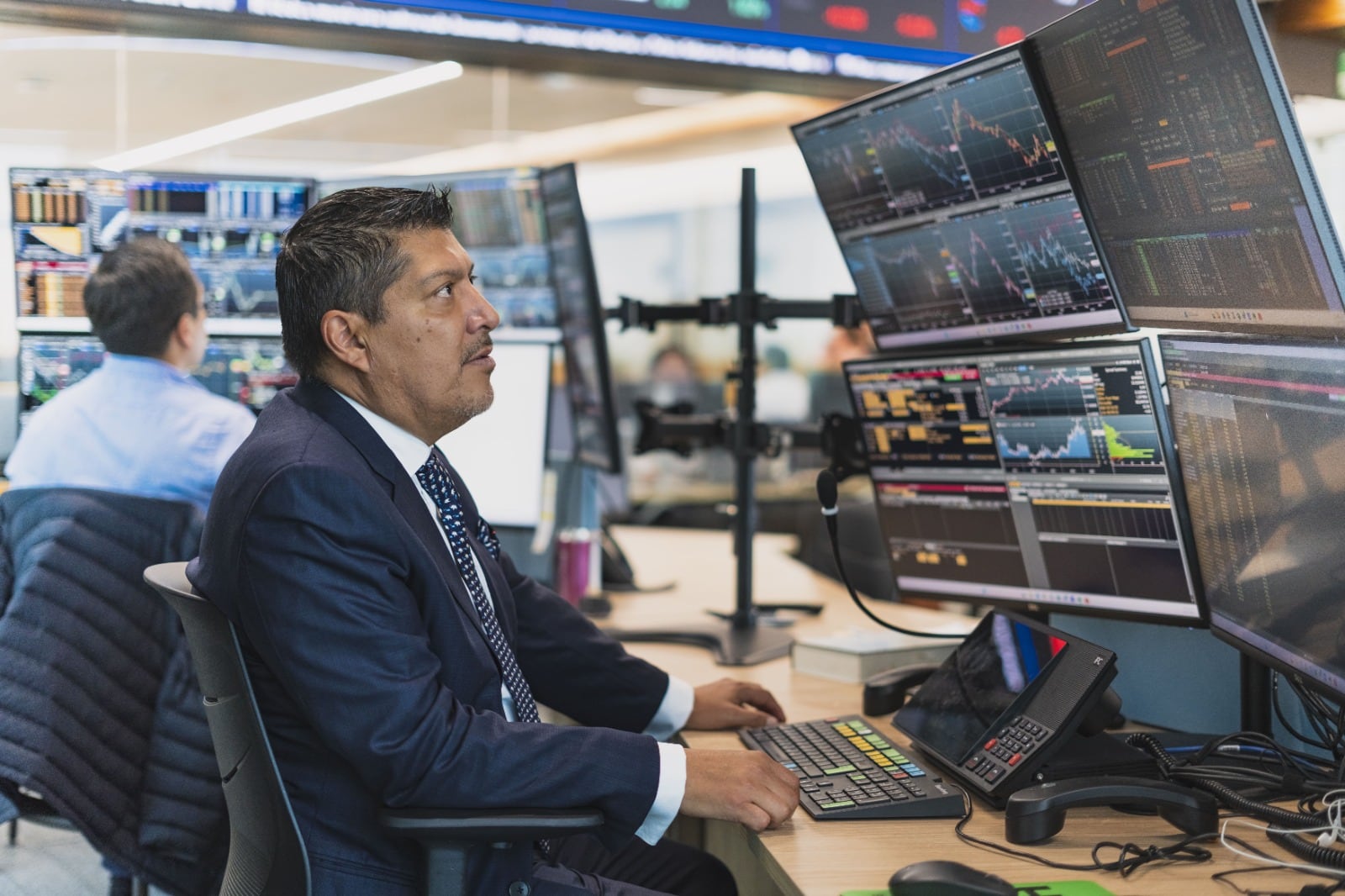 Héctor Ruiz, director Ejecutivo Comercial de Mesa de Cambios en Bankaool