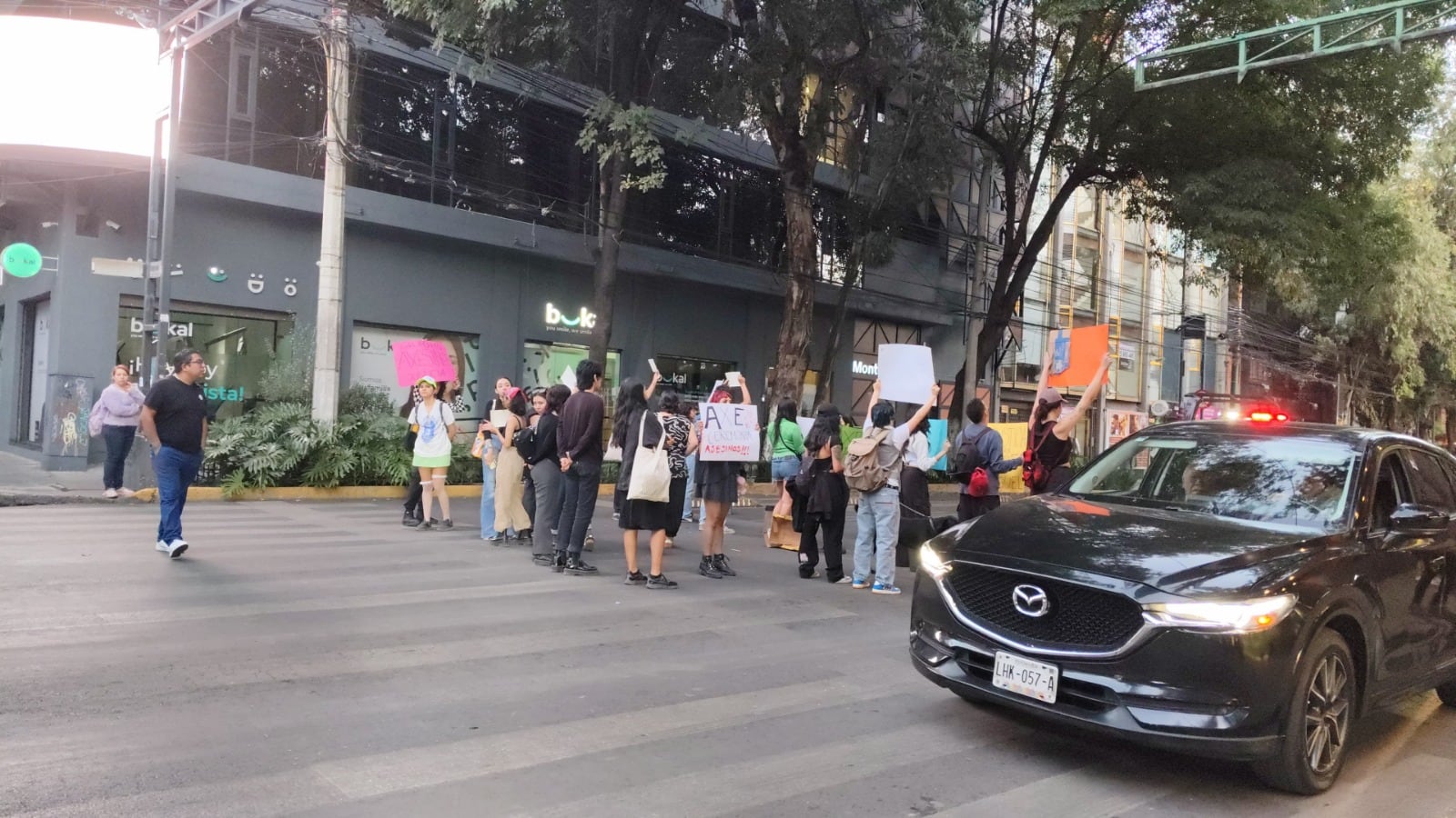 Protesta contra Axe Ceremonia