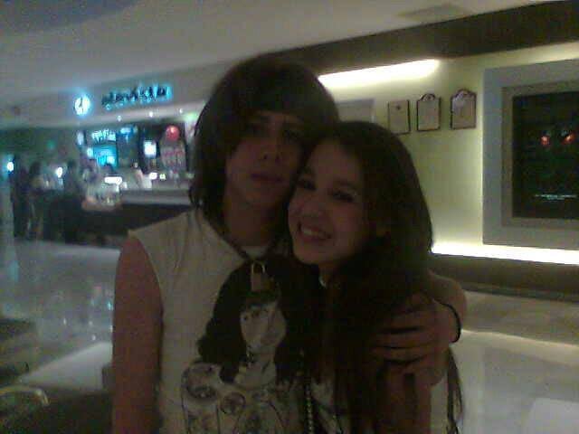 Alex Strecci con Danna Paola hace 15 años.