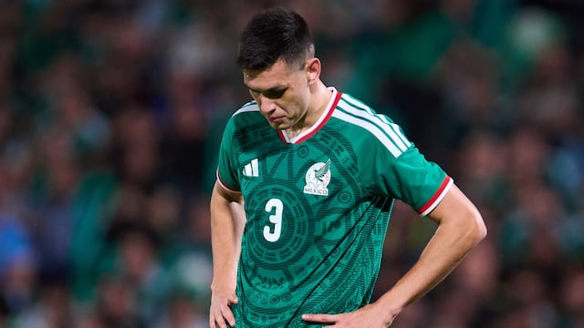 ¡Bombazo en el Rebaño! Aseguran que César Montes ya le dio el sí a las Chivas, pero con una condición.