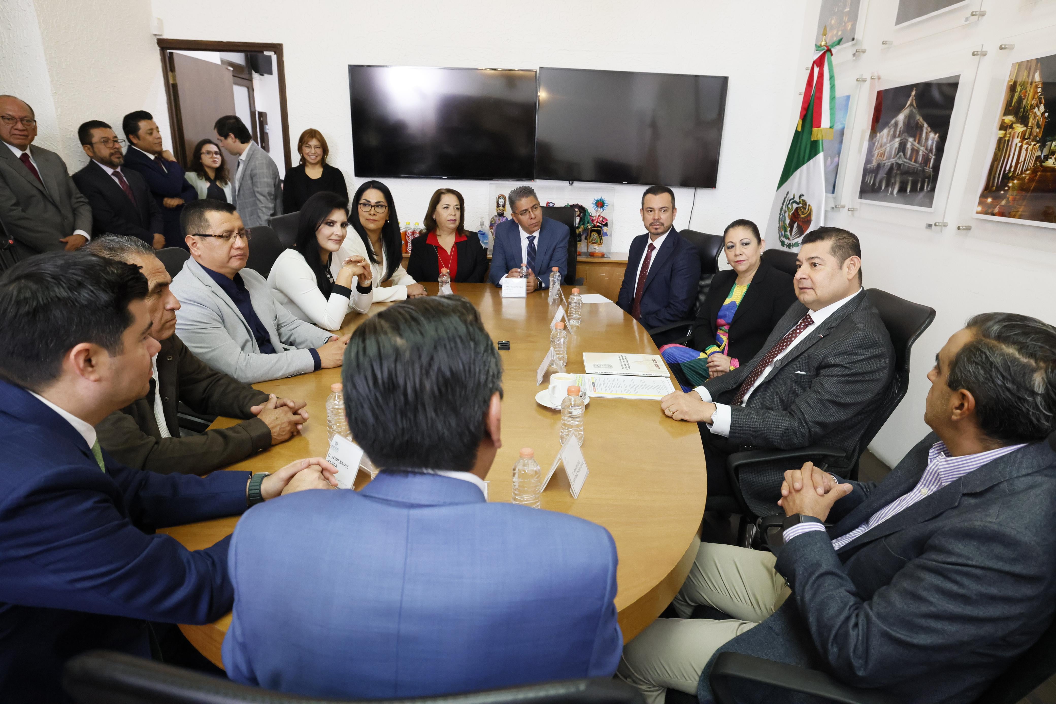 Alejandro Armenta presenta propuesta de reforma a la Ley Orgánica