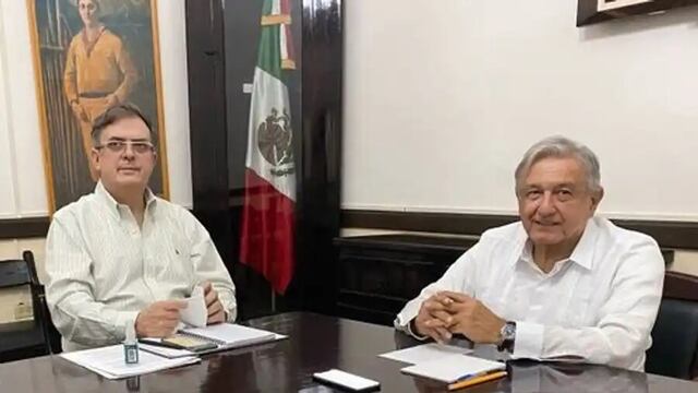 Ebrard y AMLO