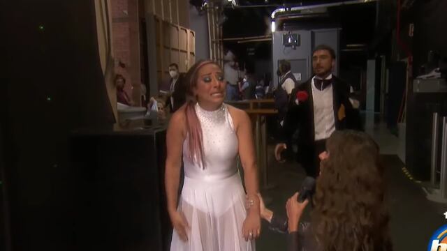 Toñita llora en Las Estrellas bailan en Hoy