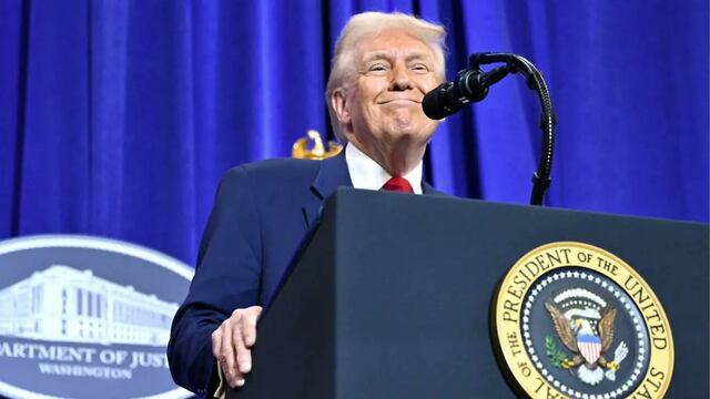 Donald Trump explotó contra los medios de comunicación de Estados Unidos y lanzó fuertes acusaciones