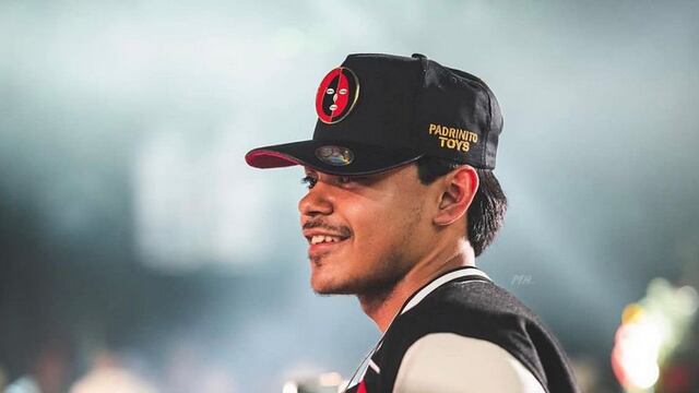 El Padrinito Toys, cantante de corridos tumbados.