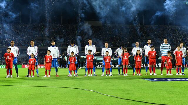 Fans de Pumas piden al equipo hacer lo que sea para que Cruz Azul no se corone en CU