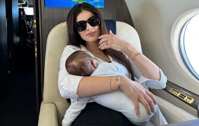 Nadia Ferreira y Marc Anthony Jr