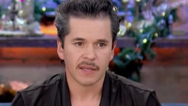 ¿Raúl Sandoval tiene el look de Pedro Infante?