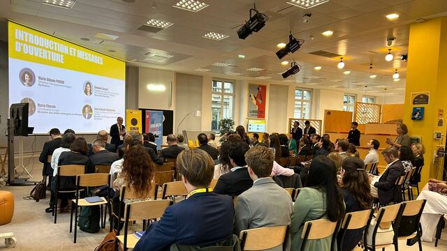 Alfonso Durazo participa en Paris Airshow