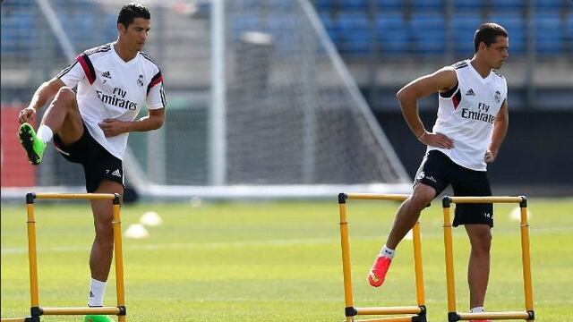 VIDEO: No entreno duro para ser banca, expresa "Chicharito" en entrevista