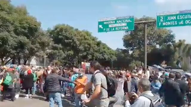 Cierran circulación en Circuito Interior por protesta frente a la Profeco, manifestantes de la ANUEE en la CDMX