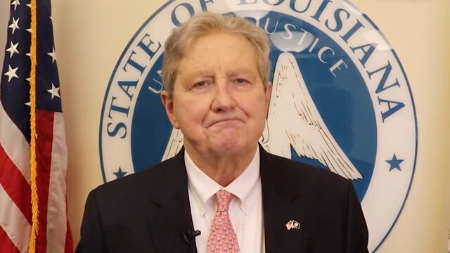 México comería comida para gato sin Estados Unidos, dice el senador John Kennedy.