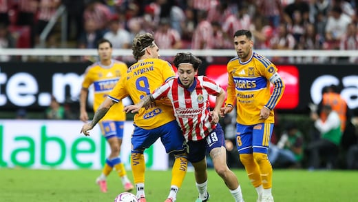 Chivas empata con Tigres y se mantiene en puestos de clasificación en la Liga MX