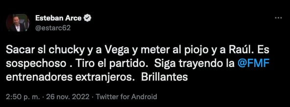 Esteban Arce trata de defender al Canelo Álvarez y termina peor.