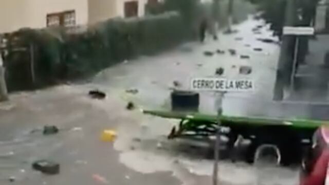 Mujer arrastrada por la corriente, en el Edomex