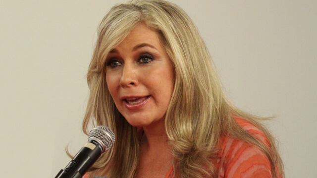 Ernestina Sodi, hermana de Thalía