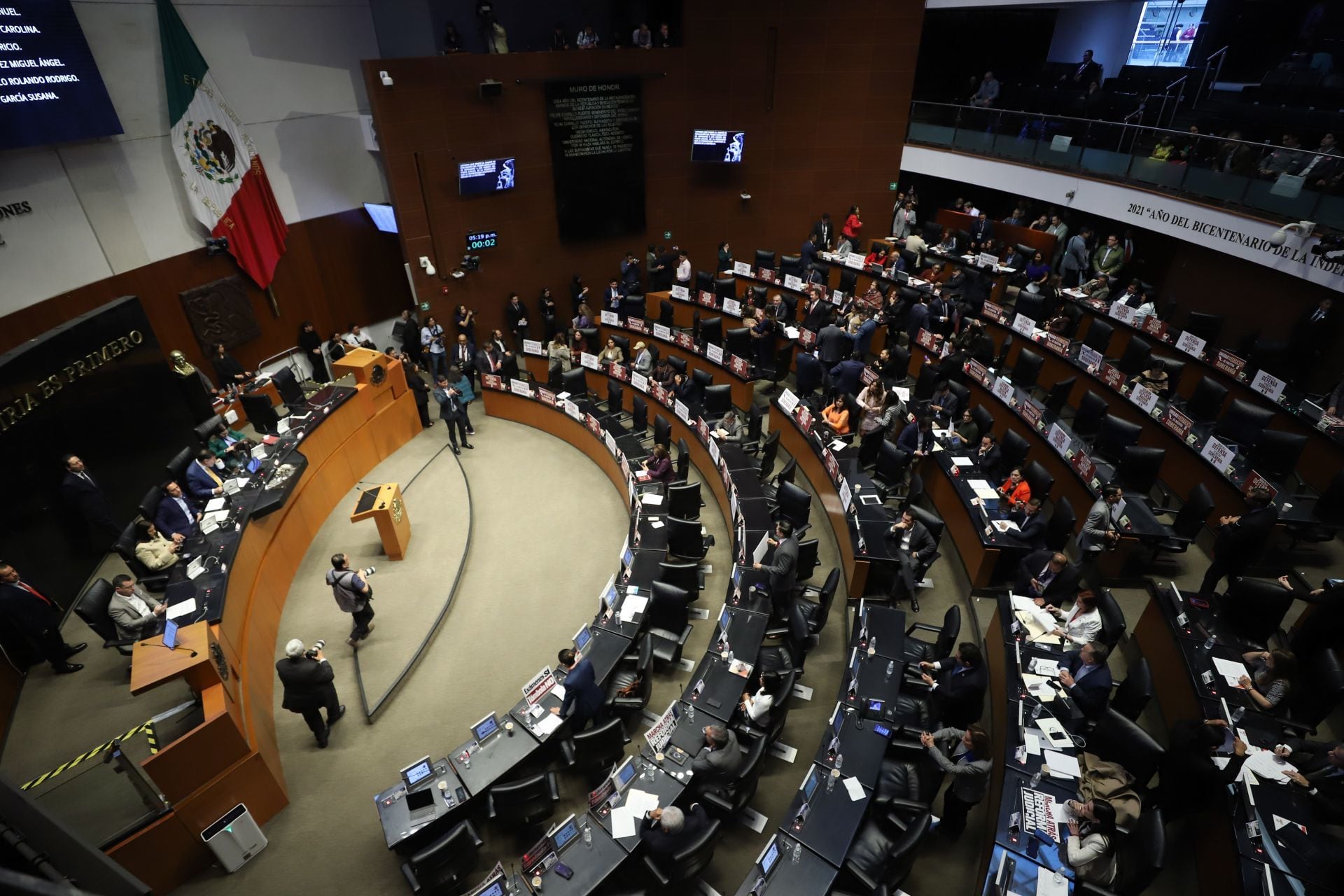 Cámara de Senadores aprueba listas de candidatos a jueces, magistrados y ministros