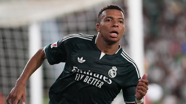 Real Madrid ganó al Elche con gol de Carlos Espi en tiempo de compensación