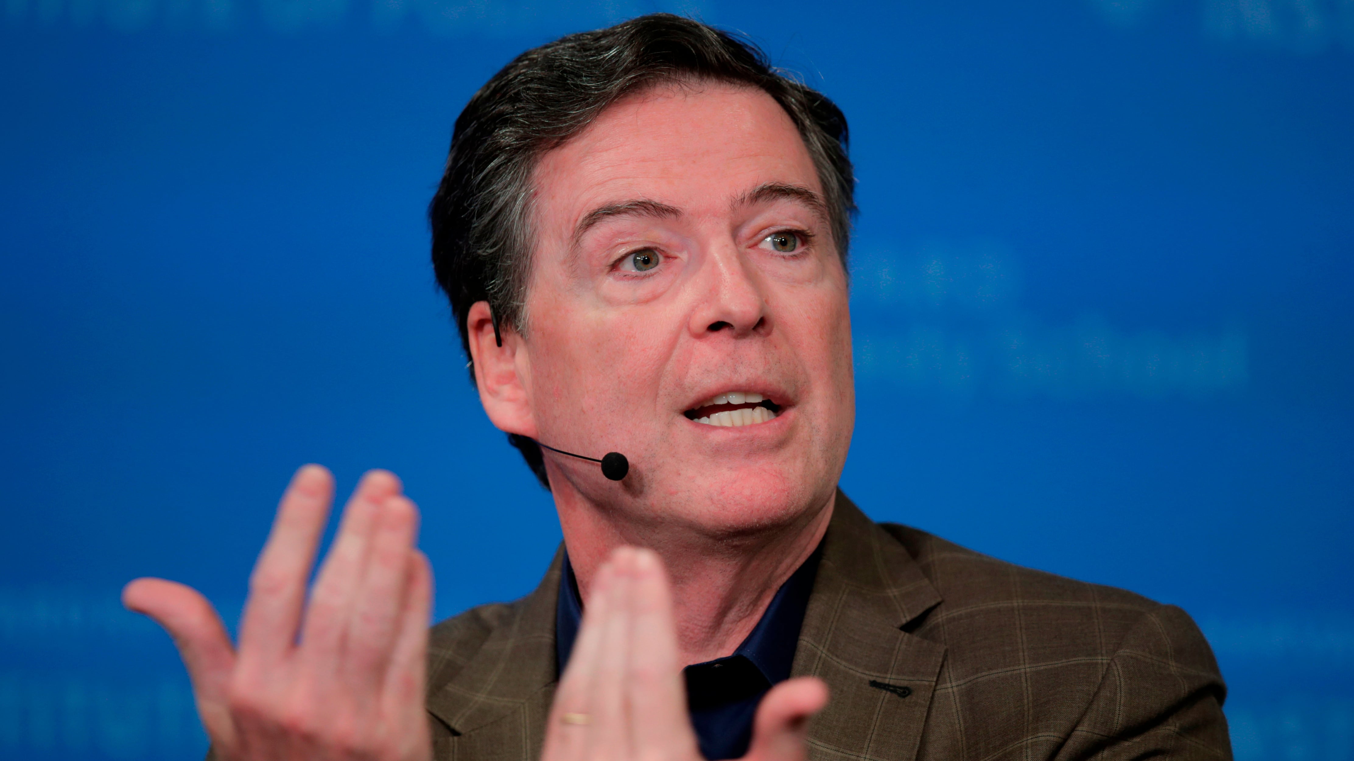 James Comey se entregaría tras ser acusado de amenazas contra Trump