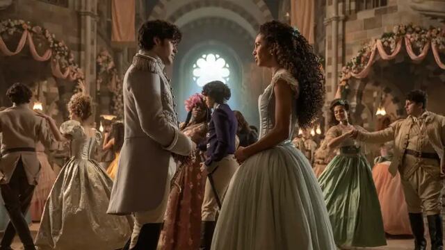 La película de Netflix que reúne a princesas y villanos