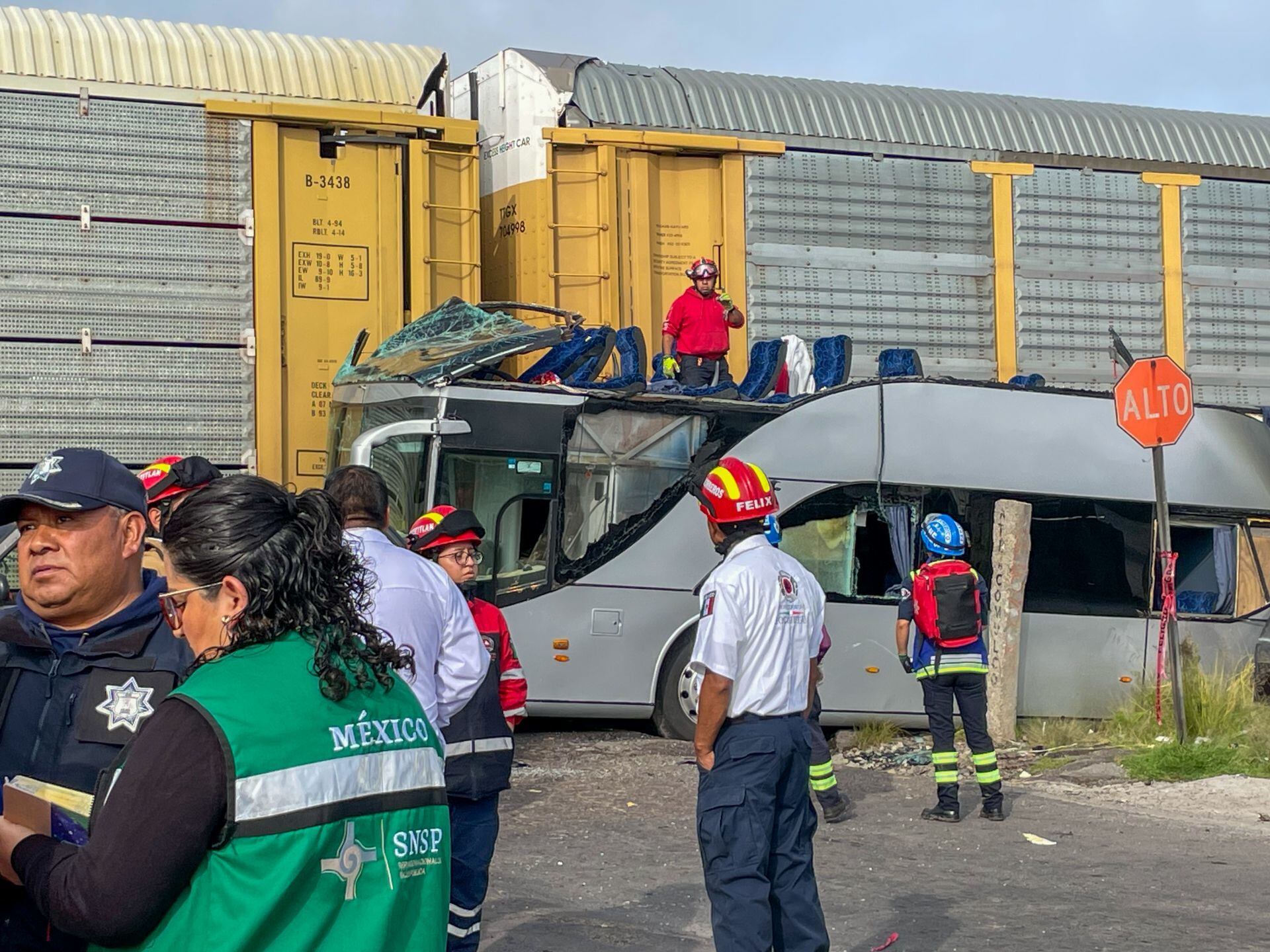 Accidente de tren y camión en Atlacomulc