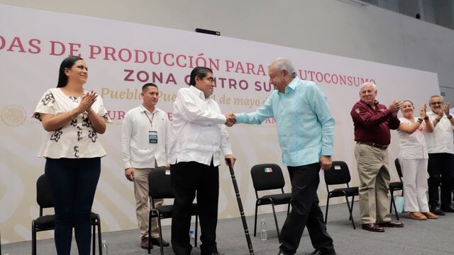 Miguel Barbosa y AMLO en las Jornadas de producción para el autoconsumo