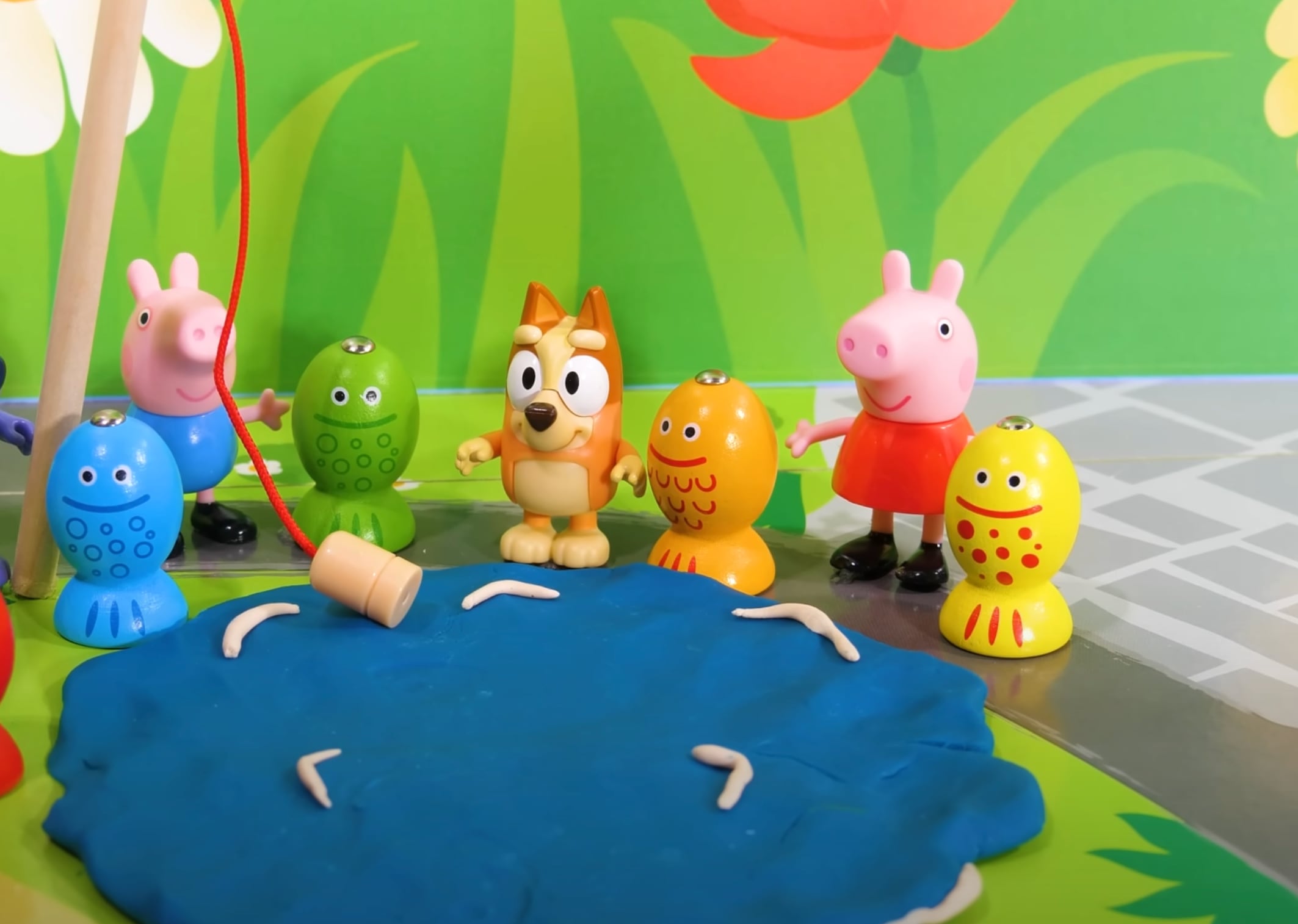 Peppa Pig y Bluey se van de camping