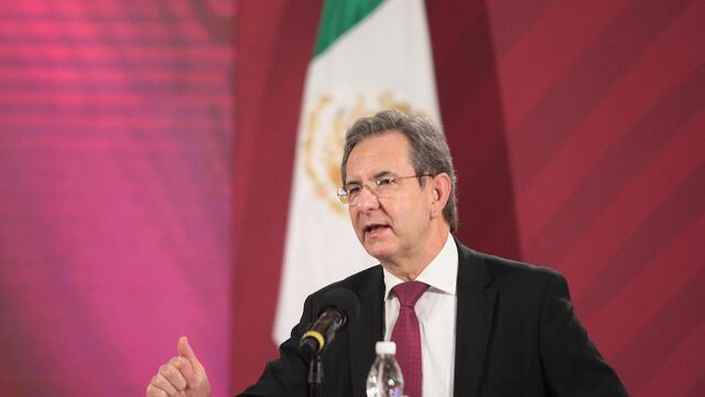 Esteban Moctezuma Barragán
