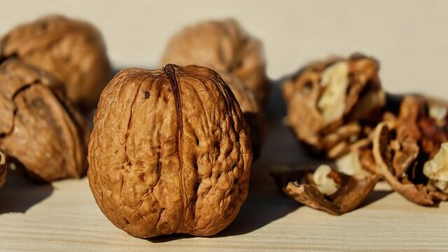 El consumo de nueces ayudará a mantener un peso saludable.