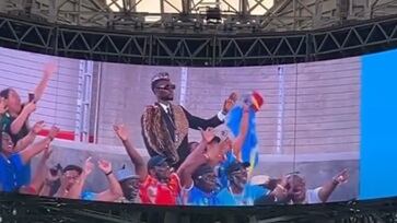 Compatriota de Lumumba Vea retoma su protesta en el partido Congo vs Uzbekistán en Estados Unidos