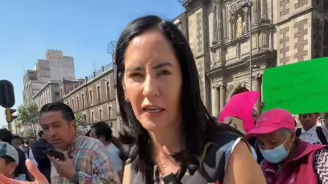 Lía Limón acompaña a vecinos de Álvaro Obregón a manifestarse