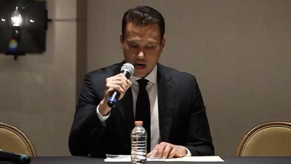 Aarón Galindo en conferencia de prensa.