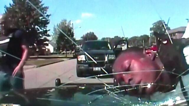 Rompe parabrisas con cara.