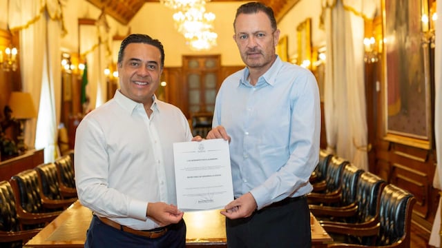 En Querétaro suena el nombre Luis Bernardo Nava.