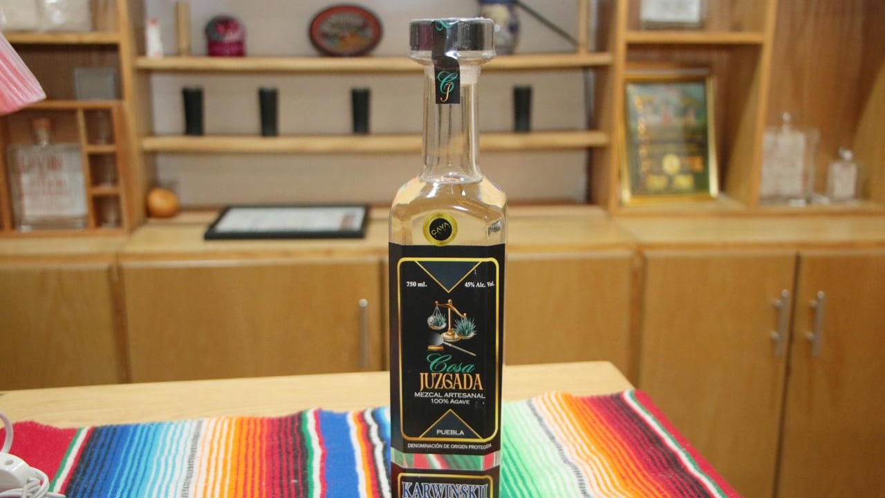 Puebla se posiciona como líder en marcas de mezcal con 91 medallas