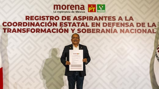 Andrés Mijes formaliza su registro y busca recuperar el Nuevo León original