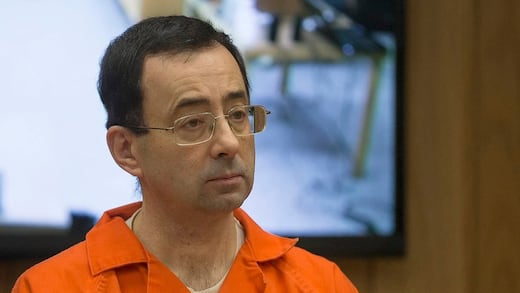 Larry Nassar desaparece del registro de agresores sexuales, pero no fue el único