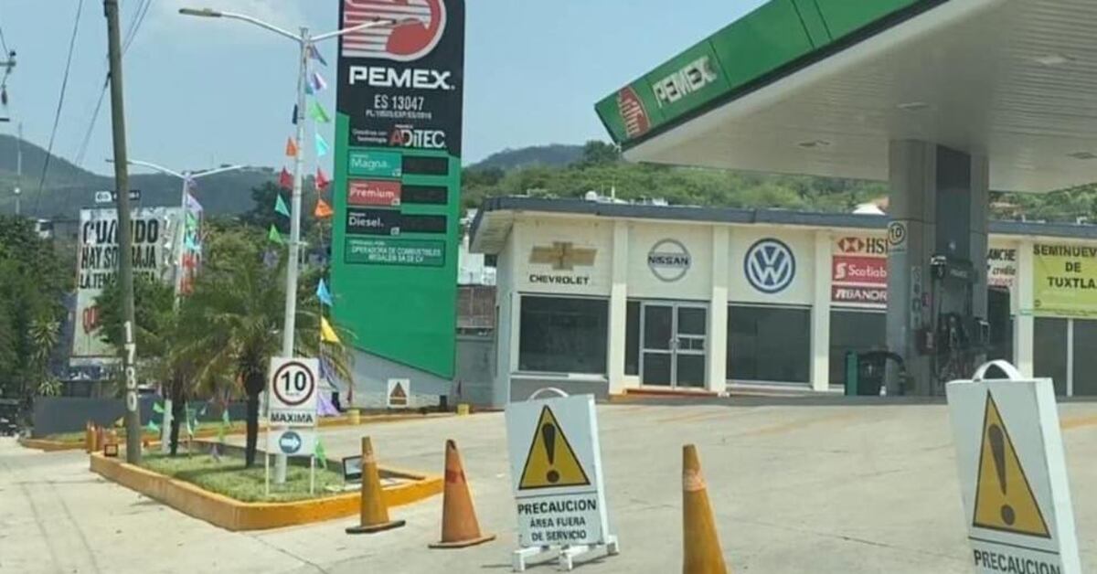 Desabasto gasolina en Chiapas: Bloqueo de la CNTE a planta de Pemex ...