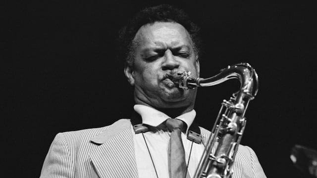Plas Johnson, saxofonista responsable del tema de La Pantera Rosa, murió a los 94 años de edad