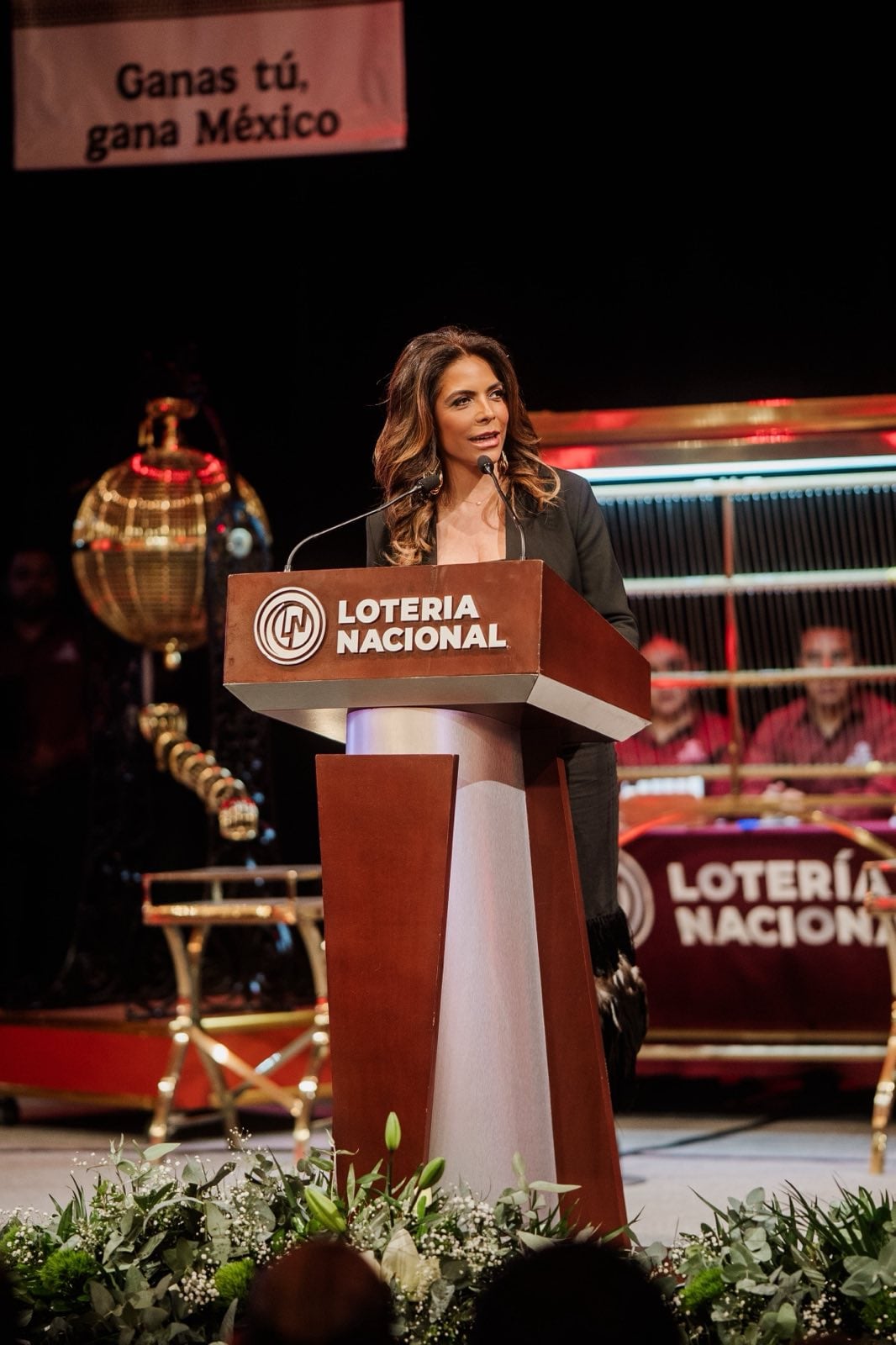 Olivia Salomón celebra la historia de Tlaxcala con sorteo de Lotería Nacional.