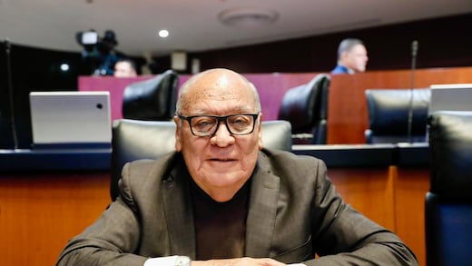 ¿Quién es Aníbal Ostoa Ortega? Senador por Morena