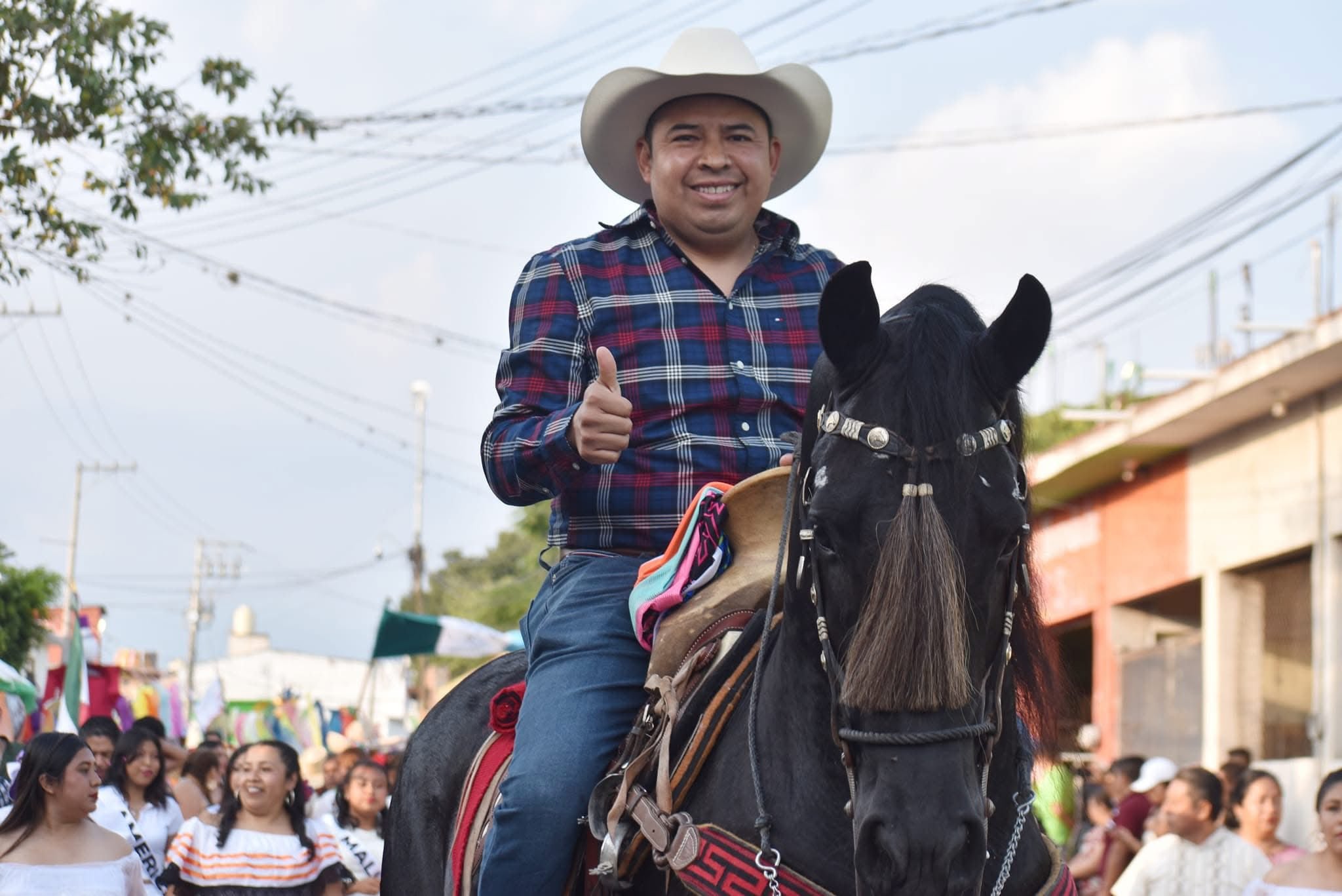 Valentín Lavín Romero, alcalde de Temoac