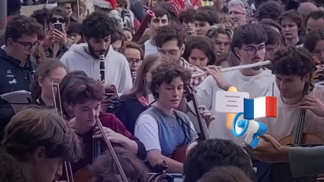 Orquesta francesa se vuelve viral al tocar en medio de las protestas