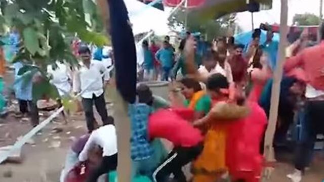 Pelea campal en boda