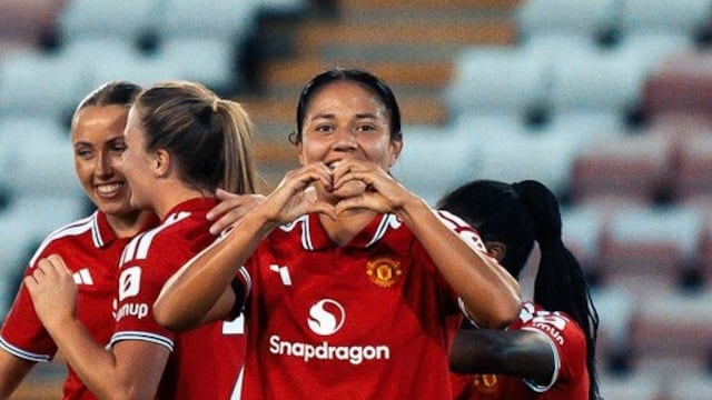 Rebeca Bernal marca doblete en la goleada del Manchester United ante Sheffield United.